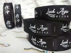 cetak label baju di samosir